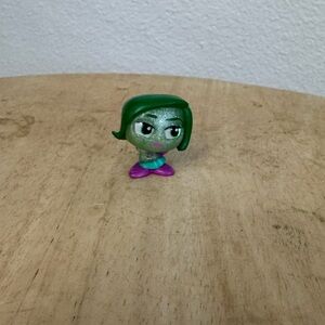 Disney Doorables Inside Out Disgust Mini Figure
